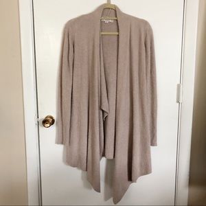 BAREFOOT DREAMS Wrap Cardigan in Sand